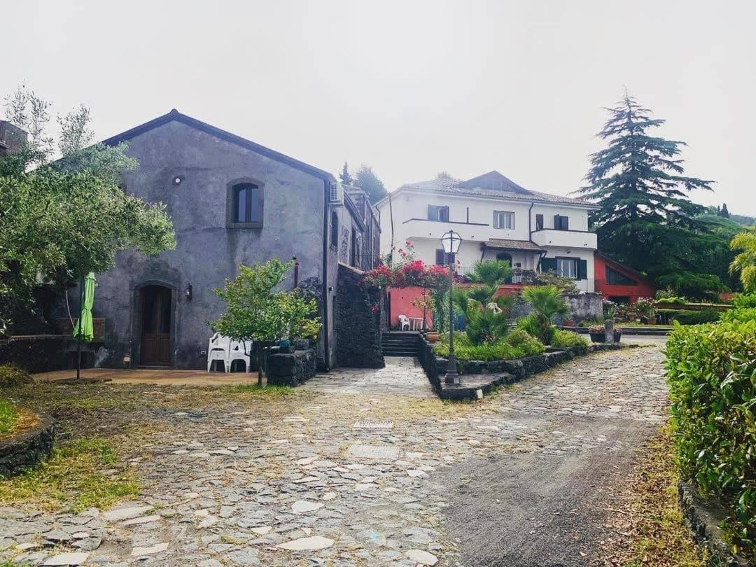 Villa Alessio - Case Vacanza Con Piscina Sull'Etna Puntalazzo Exterior foto